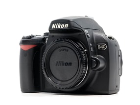 Nikon D40