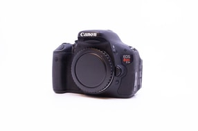 Canon EOS Rebel T3i