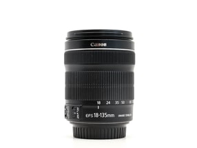 Canon EF-S 18-135mm f/3.5-5.6 IS STM