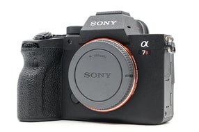 Sony Alpha A7R IV