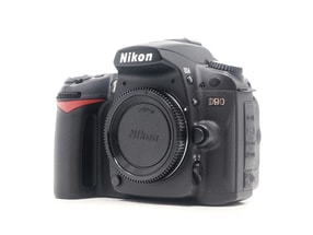 Nikon D90