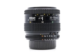 Nikon AF Nikkor 35-70mm f/3.3-4.5