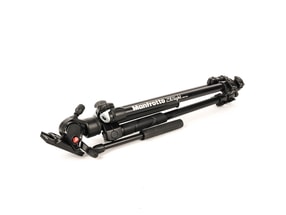 Manfrotto 290 Light Alu Tripod with Befree Live Fluid Video Head Kit