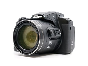 Nikon Coolpix B700