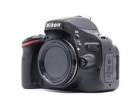Nikon D5100