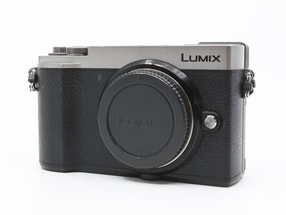 Panasonic Lumix DC-GX9