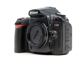 Nikon D90