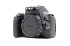 Canon EOS 250D