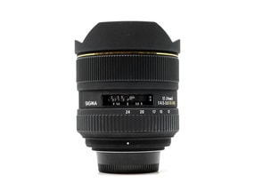 Sigma 12-24mm f/4.5-5.6D EX DG HSM - Attacco Nikon