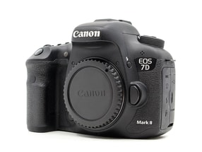 Canon EOS 7D Mark II