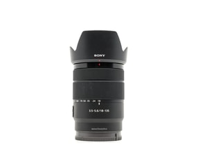 Sony E 18-135mm f/3.5-5.6 OSS