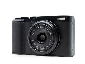 Fujifilm XF10