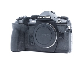 Olympus OM-D E-M1 Mark II