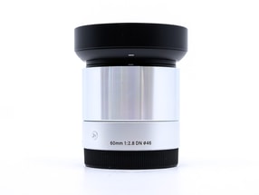 Sigma 60mm f/2.8 DN ART - Attacco Sony E