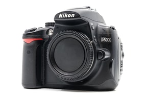 Nikon D5000