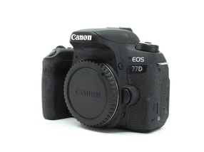 Canon EOS 77D