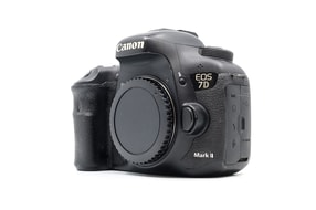 Canon EOS 7D Mark II