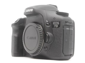 Canon EOS 7D