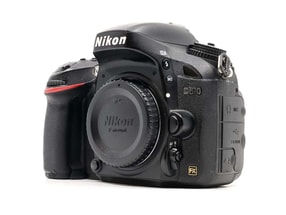 Nikon D610
