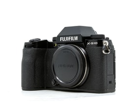 Fujifilm X-S10