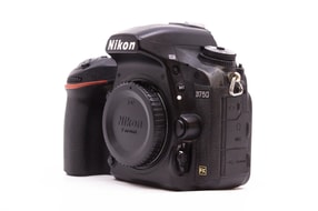 Nikon D750
