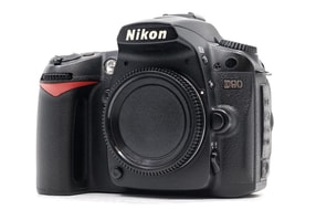 Nikon D90