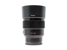 Sony FE 85mm f/1.8