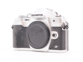 Olympus OM-D E-M10 Mark IV