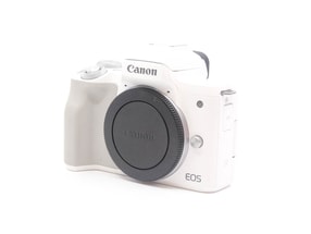 Canon EOS M50