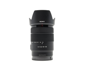 Sony E 18-135mm f/3.5-5.6 OSS