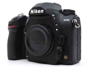 Nikon D780