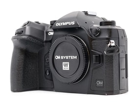 OM SYSTEM OM-1