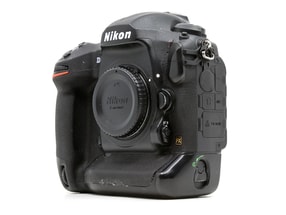 Nikon D5 (Dual XQD)