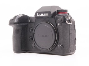 Panasonic Lumix DC-S1