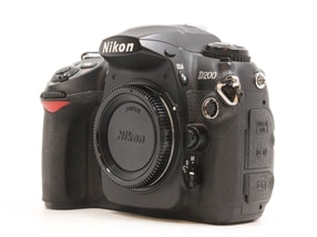 Nikon D200