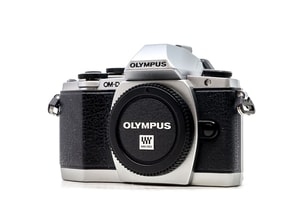 Olympus OM-D E-M10