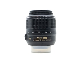 Nikon AF-S DX Nikkor 18-55mm f/3.5-5.6G VR
