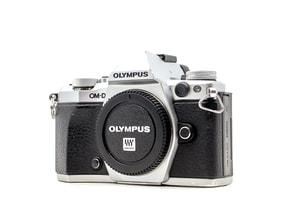 Olympus OM-D E-M5 Mark II