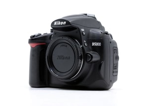 Nikon D5000