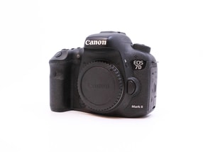 Canon EOS 7D Mark II