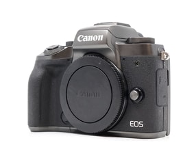 Canon EOS M5