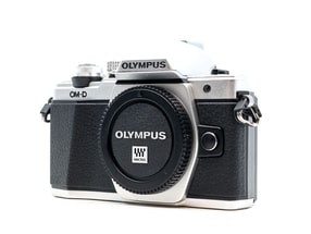Olympus OM-D E-M10 Mark II