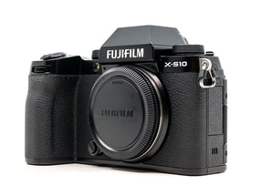 Fujifilm X-S10
