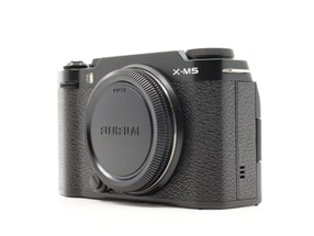 Fujifilm X-M5