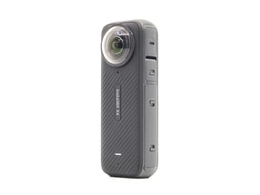 Insta360 X4