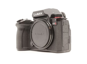 Panasonic Lumix S5 II