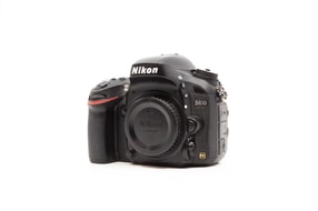 Nikon D610