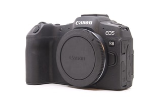 Canon EOS R8