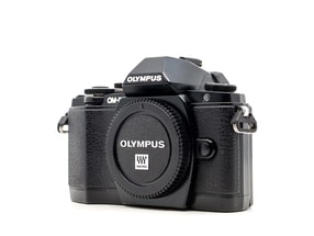 Olympus OM-D E-M10