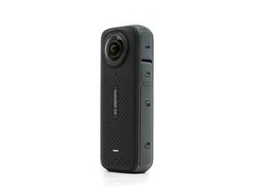 Insta360 X4
